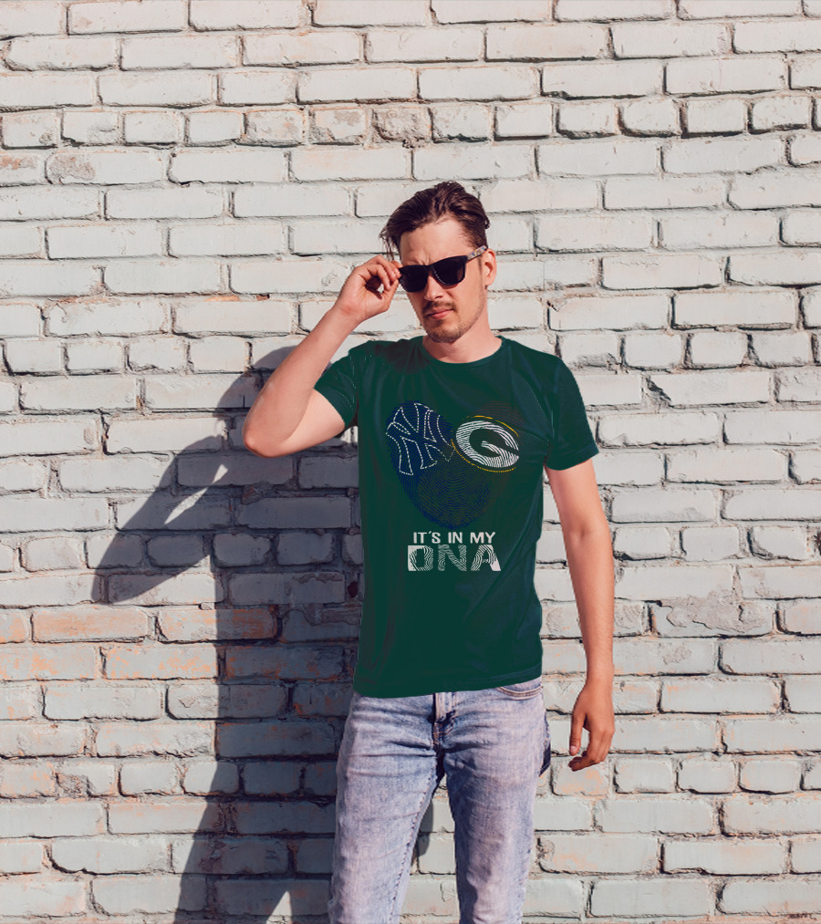 New York Yankees Green Bay Packers It's In My Dna T-Shirt