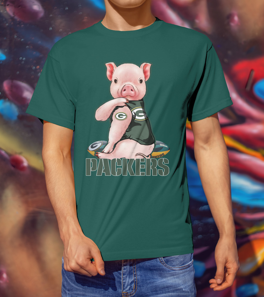Green Bay Packers Pig Holding Football T-Shirt