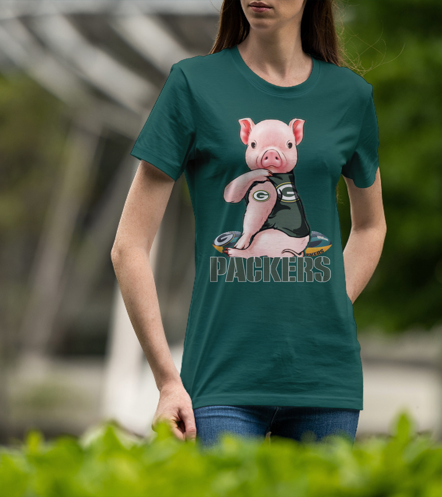 Green Bay Packers Pig Holding Football T-Shirt
