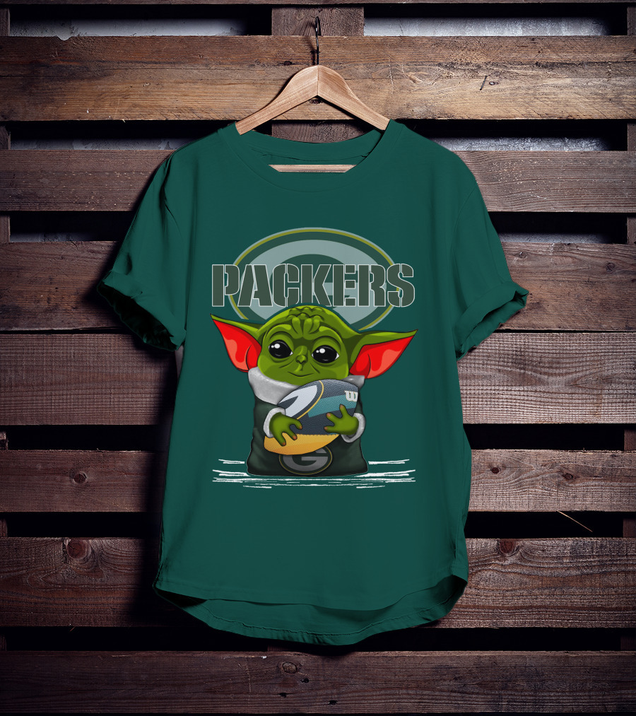 Yoda Holding Football With Green Bay Packers T-Shirt