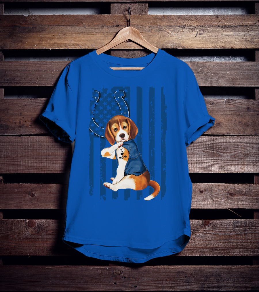 Beagle Wearing I Love Mom Indianapolis Colts Shirt With Horseshoe T-Shirt