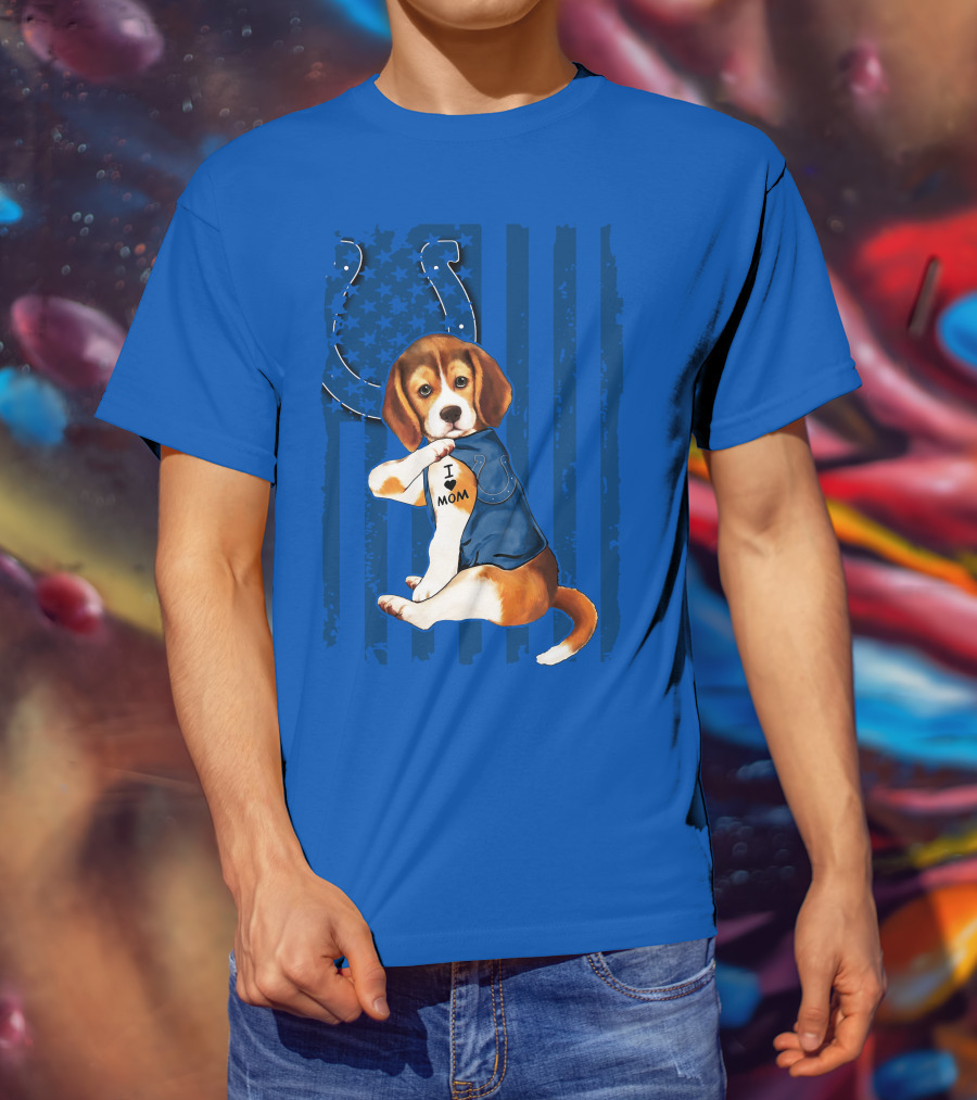 Beagle Wearing I Love Mom Indianapolis Colts Shirt With Horseshoe T-Shirt