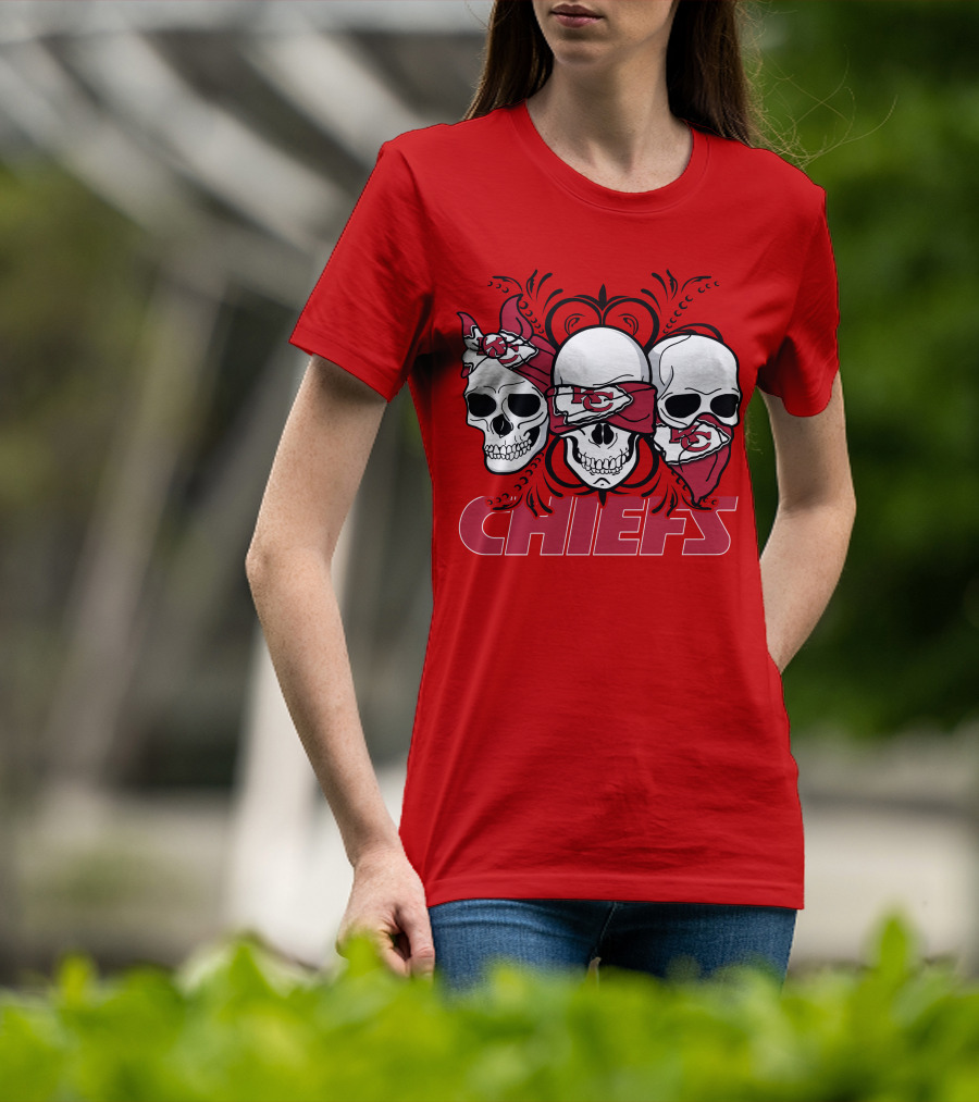 Kansas City Chiefs 3 Skull Bandanas T-Shirt