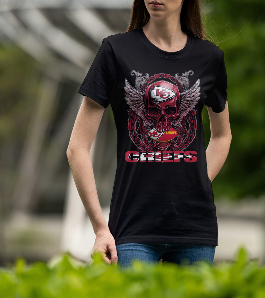 Kansas City Chiefs Skull And Winged Football Chiefs T-Shirt
