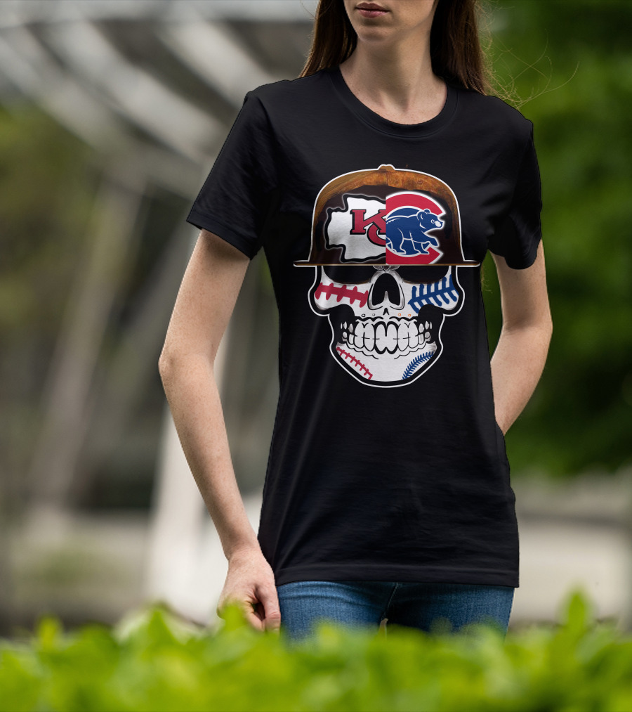 Kansas City Chiefs Chicago Cubs Skull Baseball Football Fusion T-Shirt