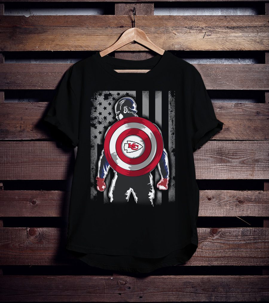 Kansas City Chiefs Captain America Shield With American Flag T-Shirt
