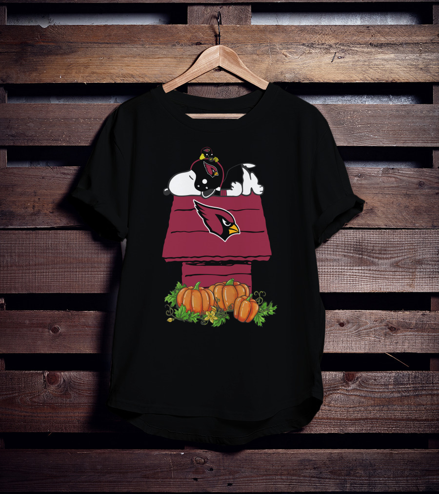 Arizona Cardinals Snoopy On Doghouse With Pumpkins T-Shirt