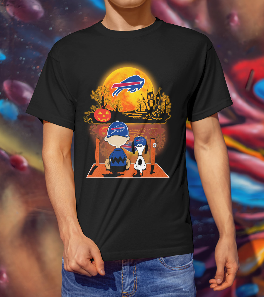 Buffalo Bills Halloween Snoopy And Charlie Brown Pumpkin Full Moon T-Shirt