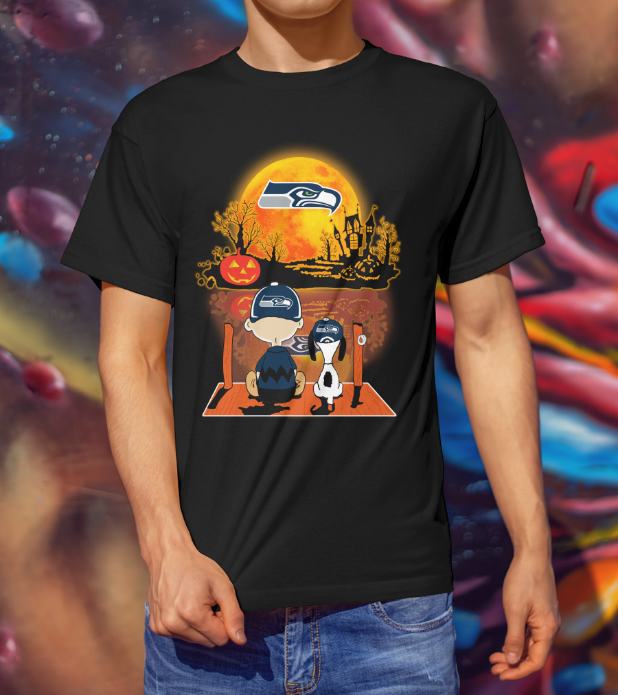 Seattle Seahawks Snoopy Charlie Brown Pumpkin Halloween Night Moon T-Shirt