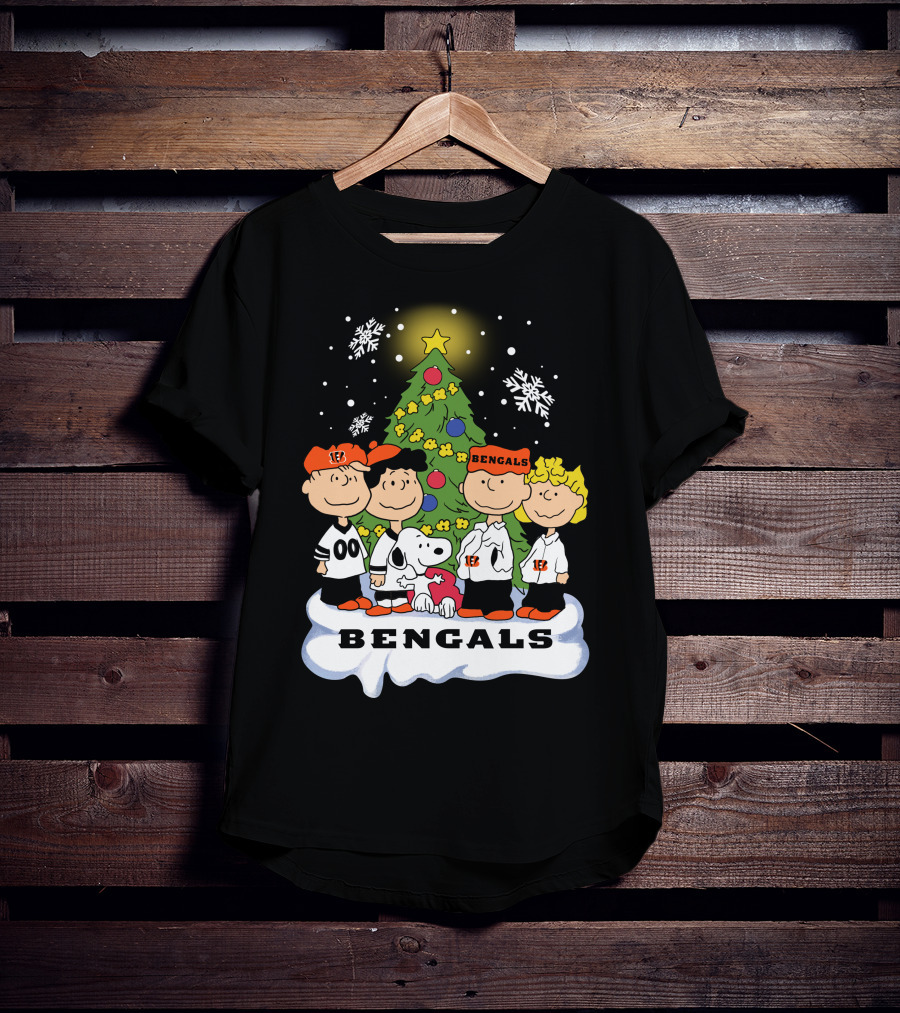 Snoopy Bengals Christmas Tree Peanuts Characters T-Shirt