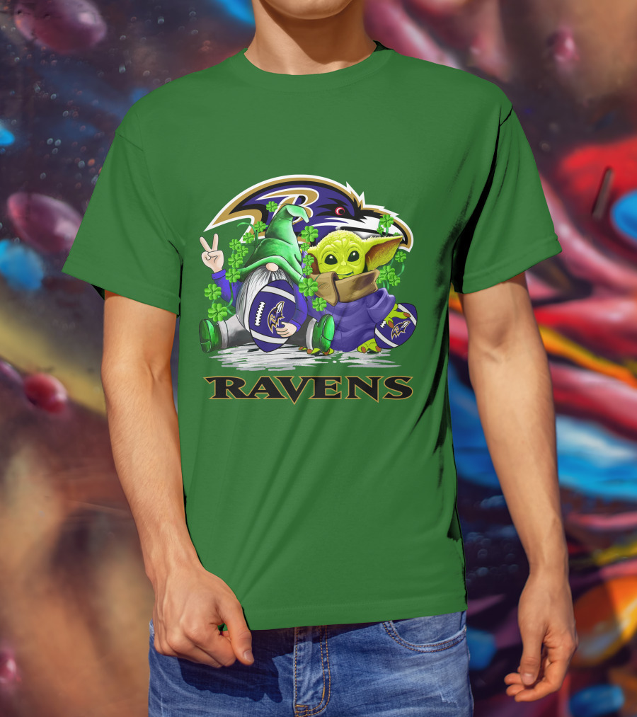 Baltimore Ravens St. Patrick's Day Football Gnome And Baby Alien With Shamrocks T-Shirt