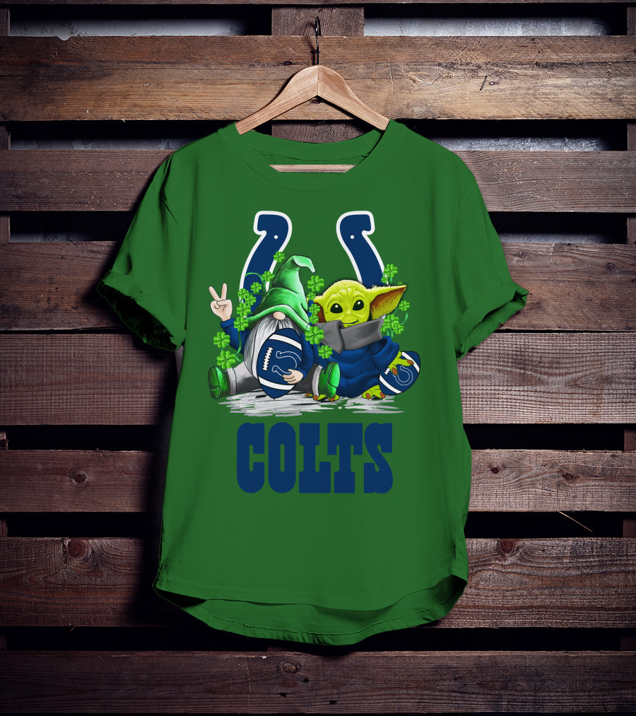 Colts St. Patrick's Day Gnome And Baby Alien Football With Clover T-Shirt