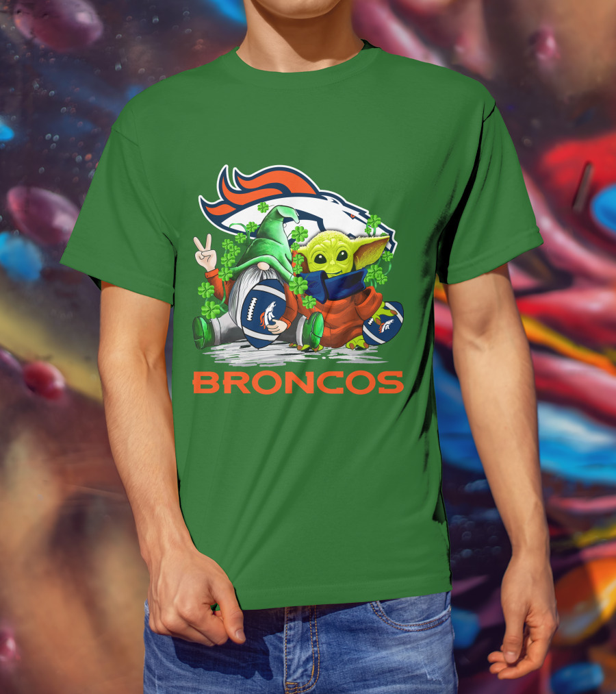 Denver Broncos Football St. Patrick’s Day Gnome And Green Alien With Shamrocks T-Shirt