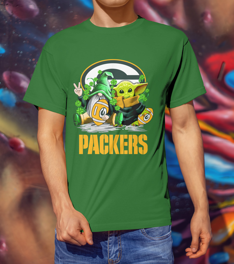 Green Bay Packers Shamrock Gnome And Alien Football St. Patrick's Day T-Shirt