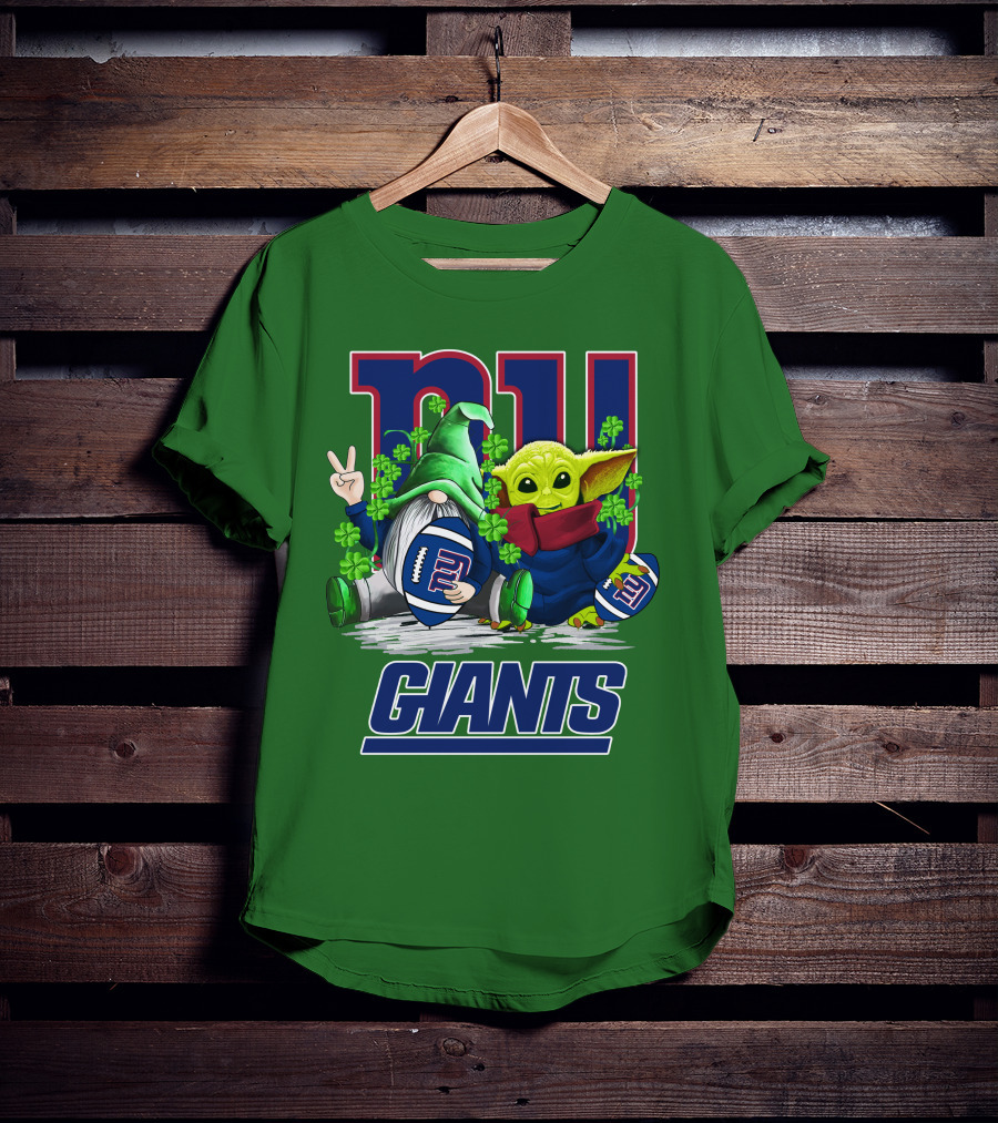 New York Giants Football St. Patrick's Day Gnome And Yoda T-Shirt