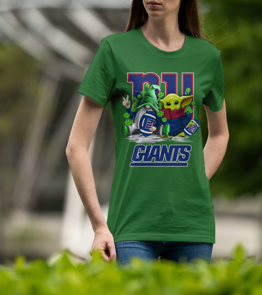 New York Giants Football St. Patrick's Day Gnome And Yoda T-Shirt