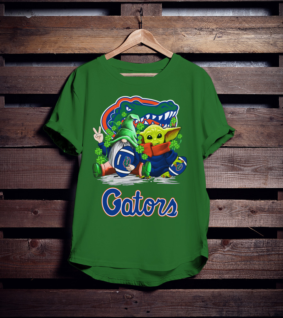 Florida Gators Football St. Patrick's Day Gnome And Baby Alien T-Shirt