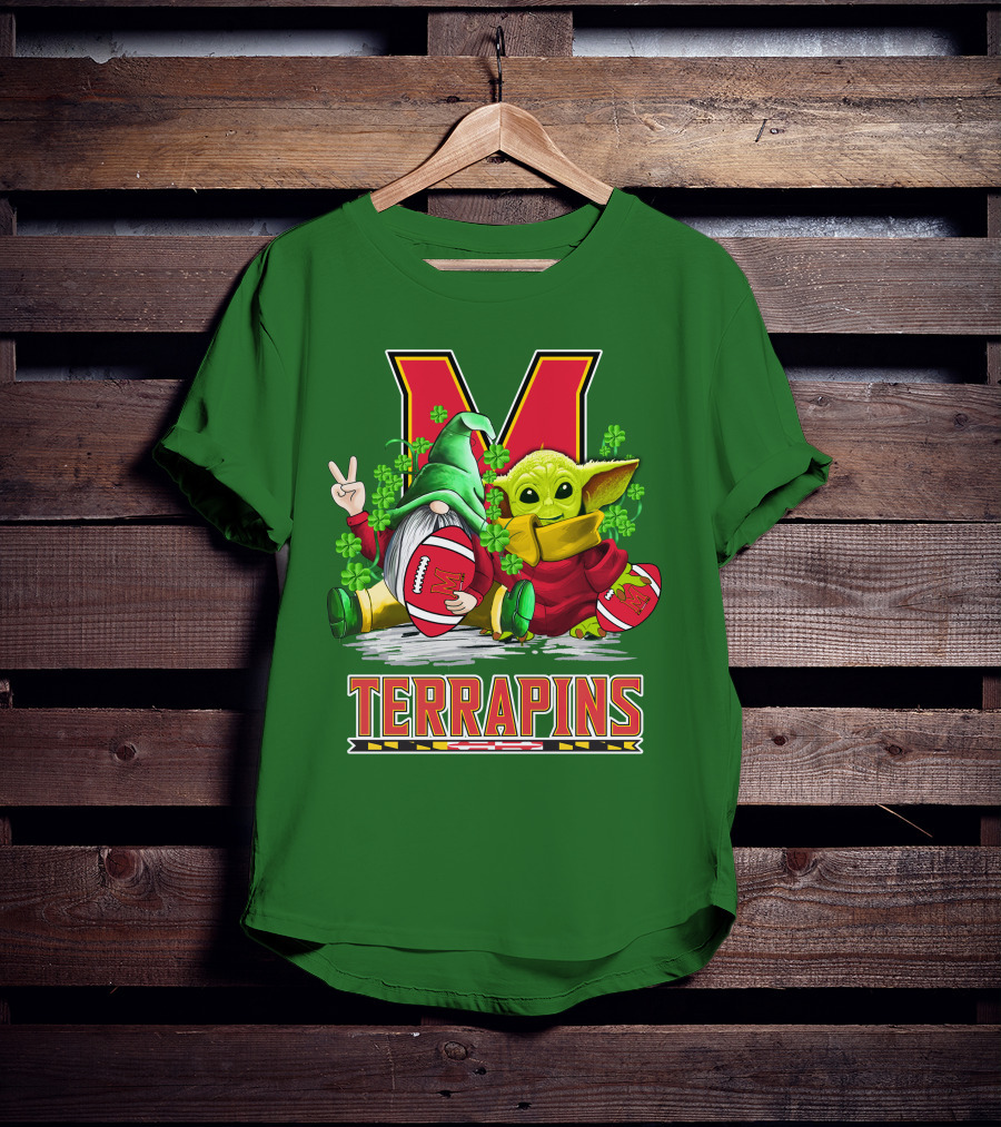 Maryland Terrapins Football St. Patrick's Day Gnome And Baby Yoda T-Shirt