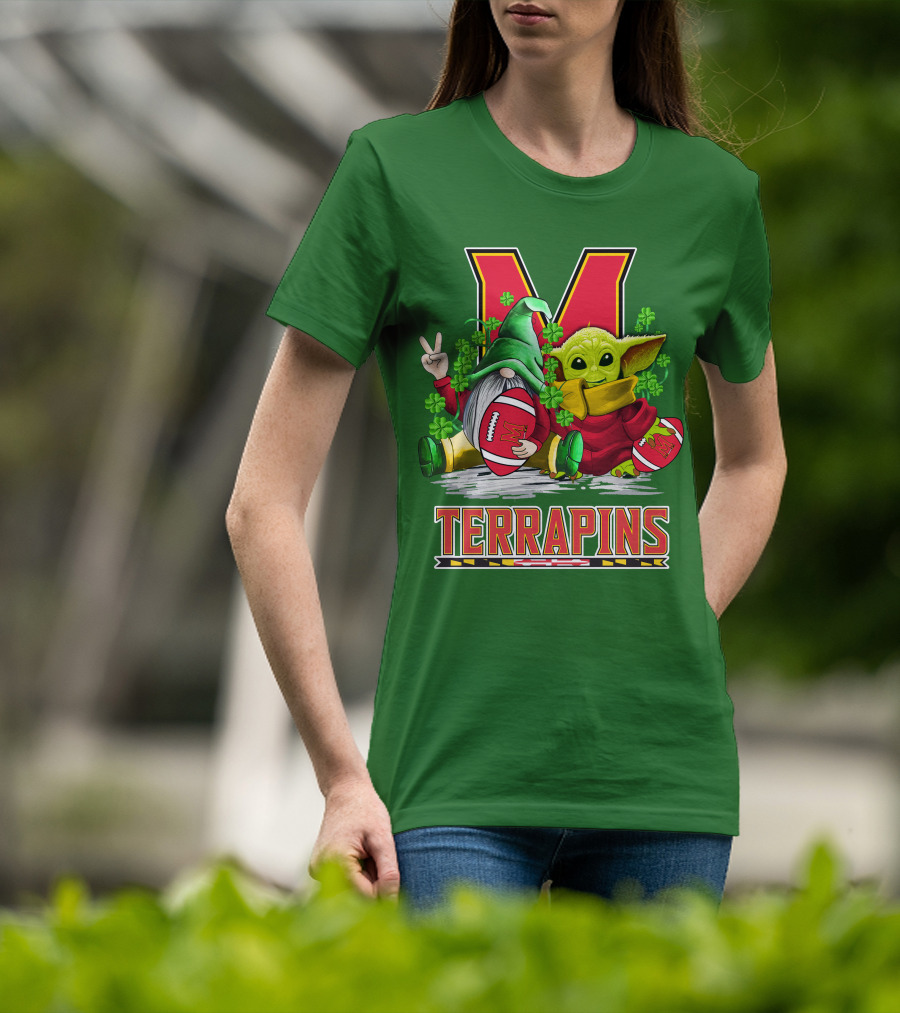 Maryland Terrapins Football St. Patrick's Day Gnome And Baby Yoda T-Shirt