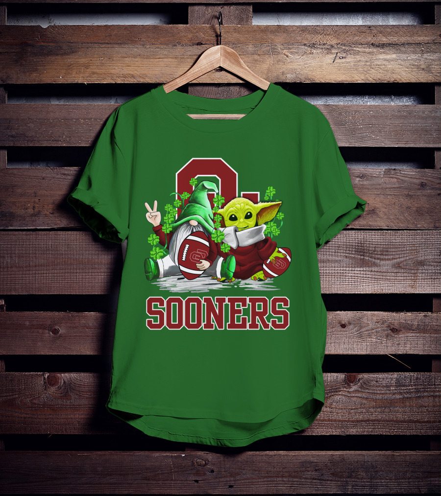 Oklahoma Sooners St. Patrick's Day Football Gnome And Alien T-Shirt