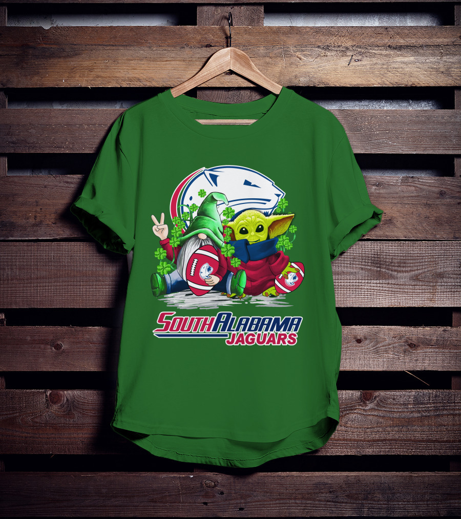 South Alabama Jaguars Football St. Patrick's Day Gnome And Baby Alien With Shamrocks T-Shirt