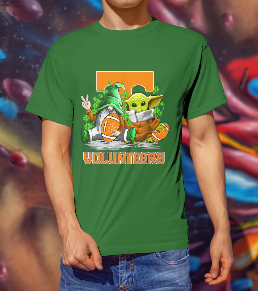 Tennessee Volunteers Football St. Patrick’s Day Gnome And Baby Alien T-Shirt