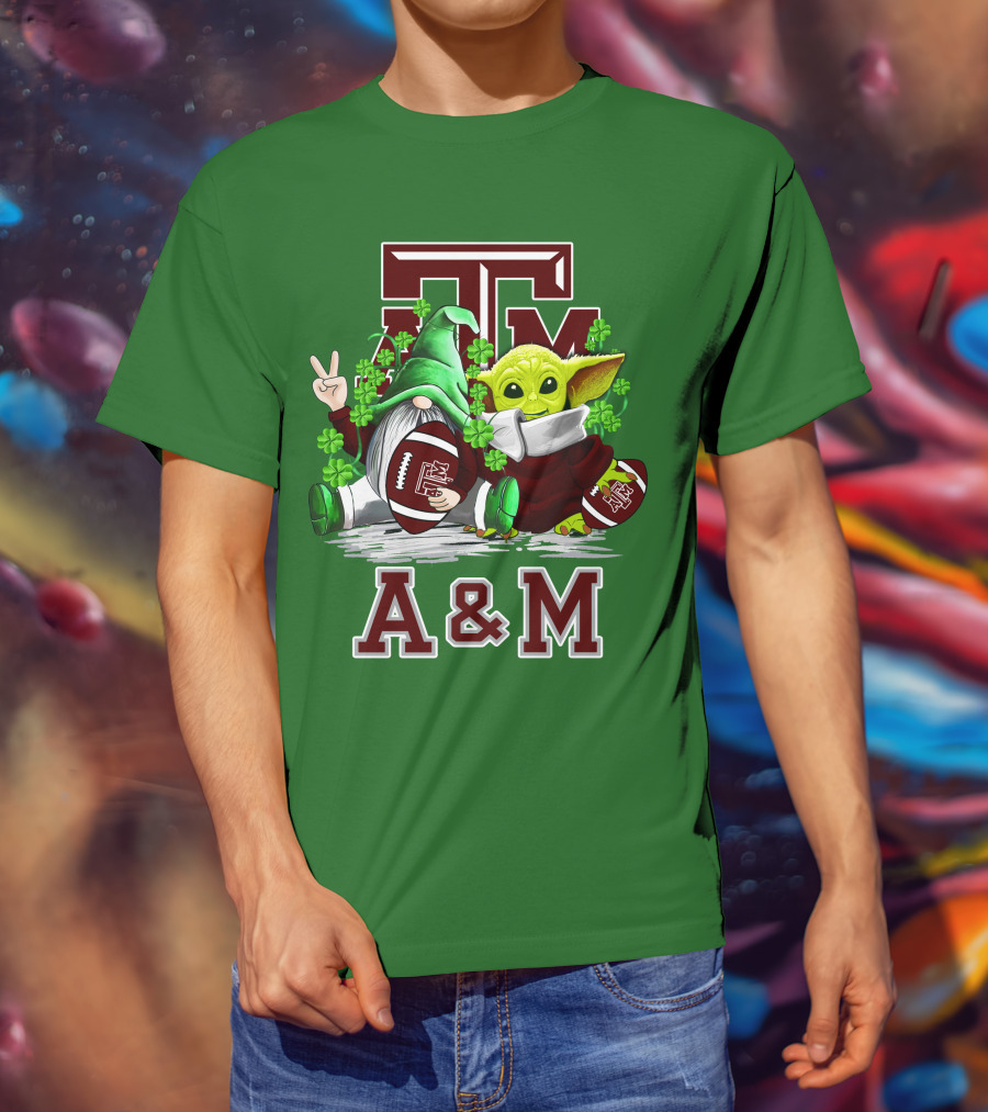Texas A&M Aggies Football St. Patrick’s Day Gnome And Baby Alien With Shamrocks T-Shirt