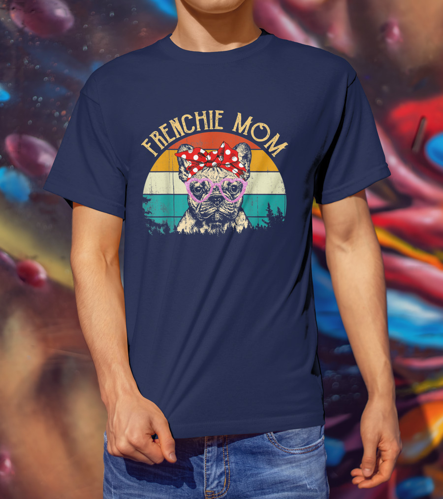 Frenchie Mom Retro Sunset Heart Glasses Bow T-Shirt