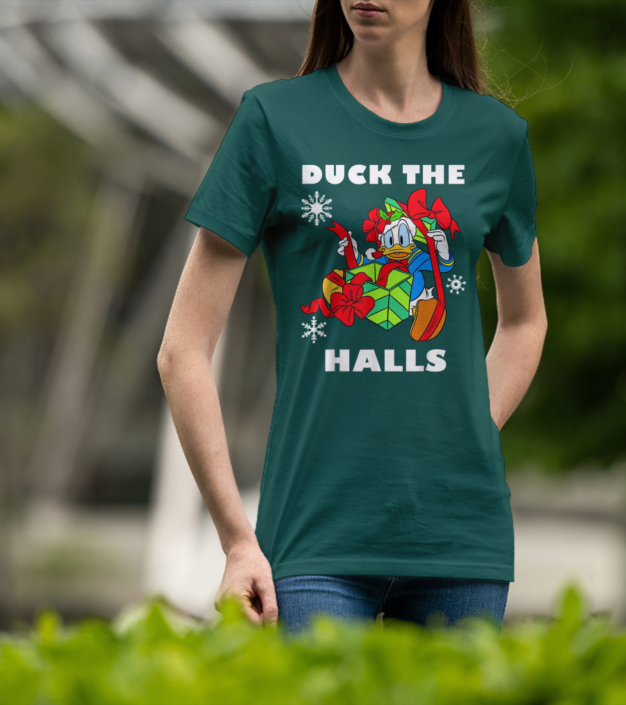 Disney Donald Duck The Halls Christmas Presents Snowflakes T-Shirt