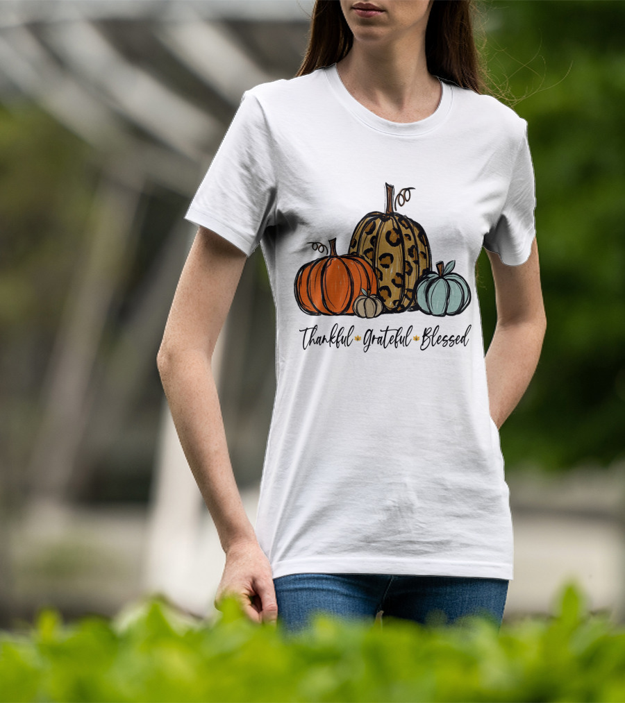 Thankful Grateful Blessed Leopard Print Pumpkin Thanksgiving Day T-Shirt