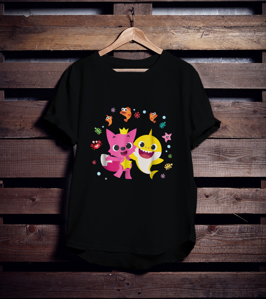 Pinkfong And Baby Shark Sea Adventure With Fish And Starfish T-Shirt