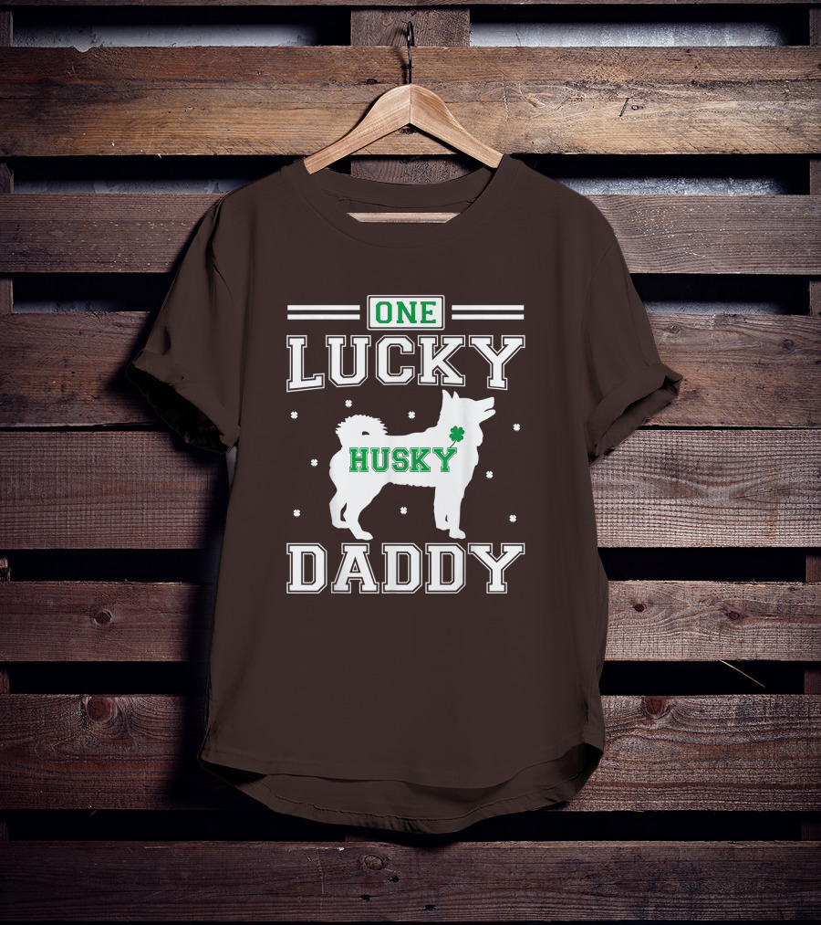 One Lucky Husky Daddy St Patricks Day T-Shirt