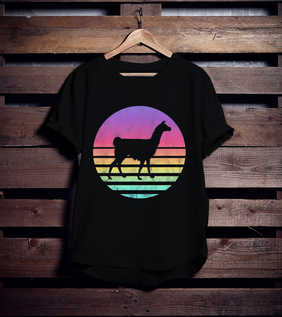 Classic Llama Retro Sunset T-Shirt