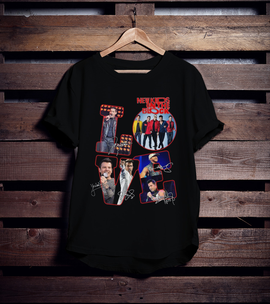 LOVE New Kids On The Block Signatures Group Photo Collection T-Shirt