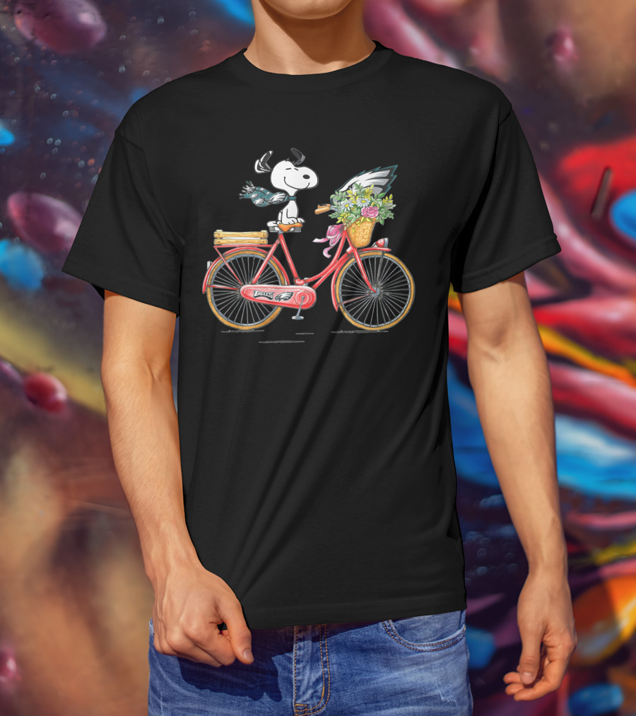 Philadelphia Eagles Snoopy Bicycle Ride With Flowers And Scarf T-Shirt