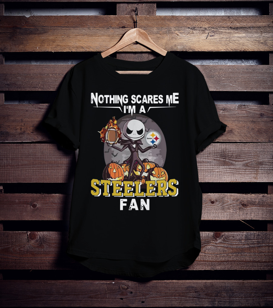 Jack Skellington Nothing Scares Me I'm A Steelers Fan T-Shirt