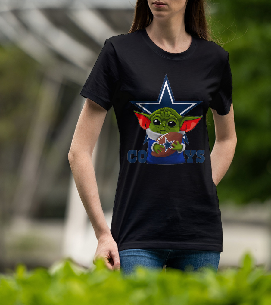 Cowboys Baby Yoda Star Wars Football Dallas T-Shirt