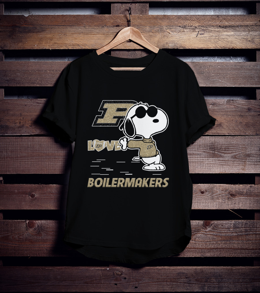 Snoopy Love Purdue Boilermakers P T-Shirt
