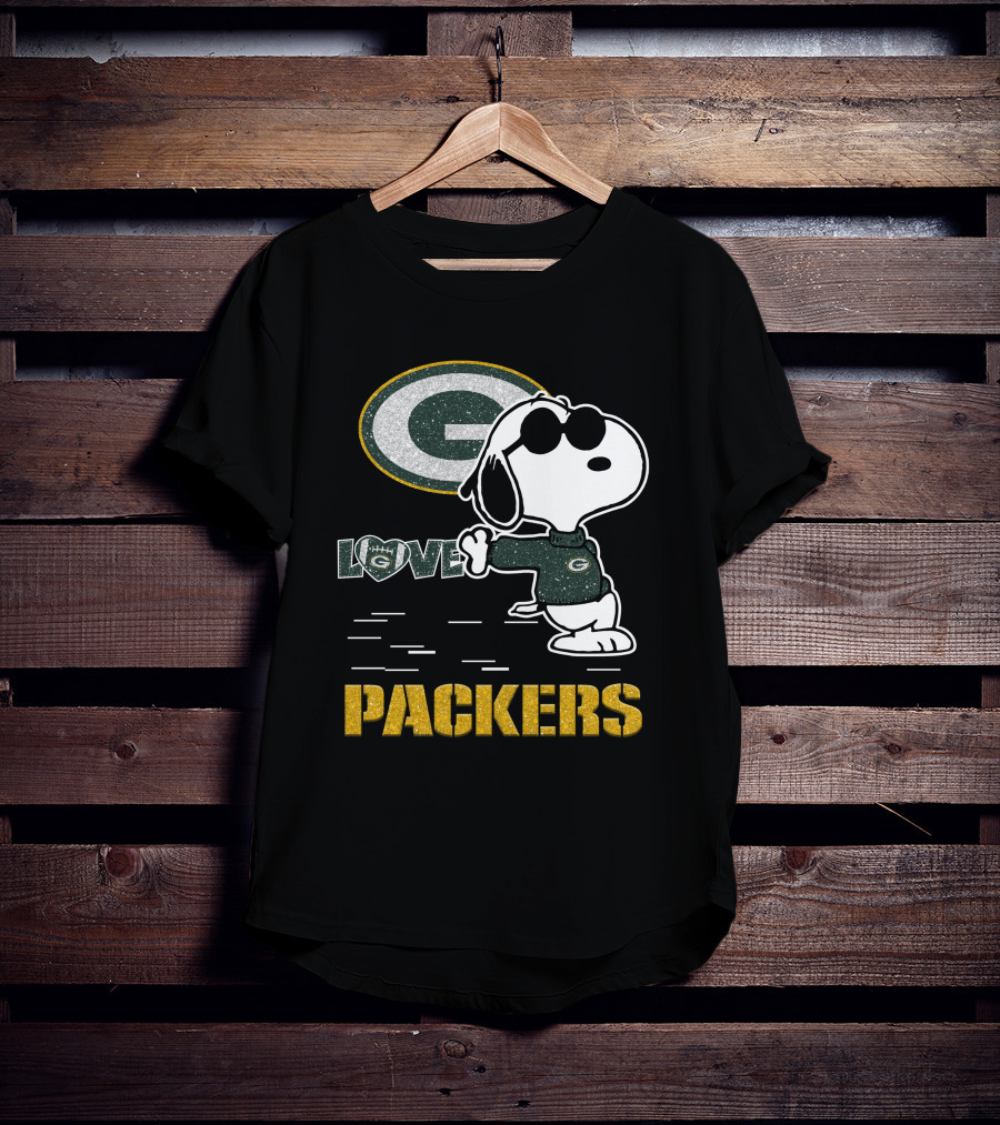 Snoopy Love Green Bay Packers Nfl Football Fans T-Shirt