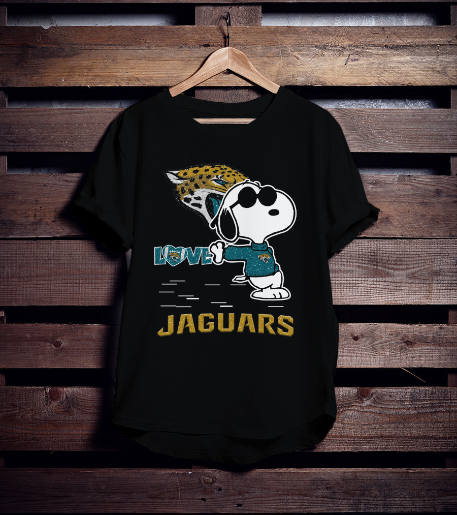 Snoopy Love Jacksonville Jaguars Jaguars T-Shirt