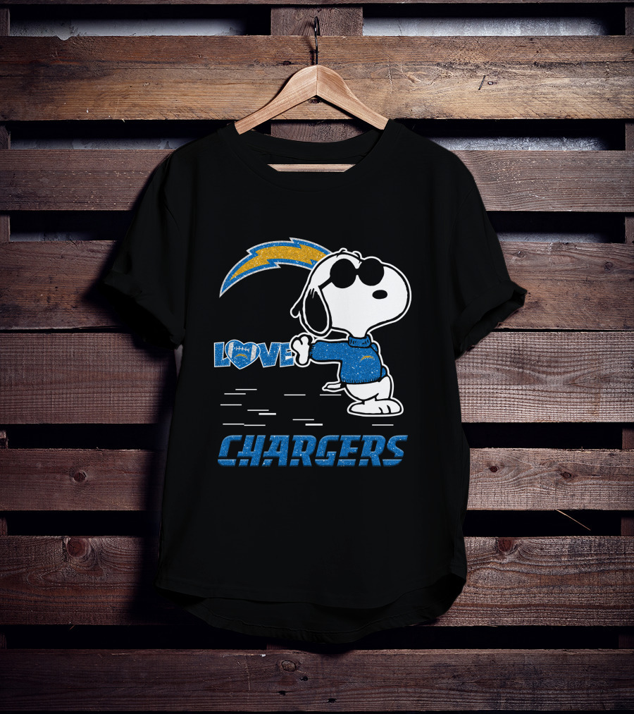 Snoopy Love Chargers Los Angeles T-Shirt