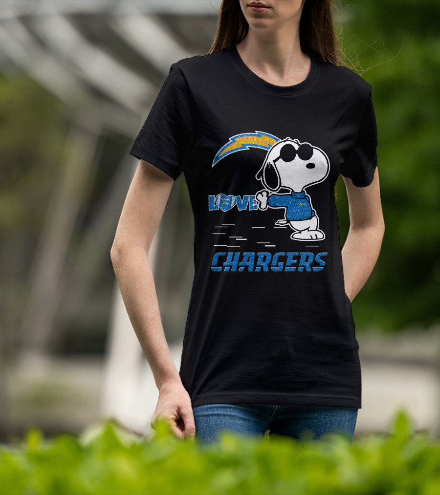 Snoopy Love Chargers Los Angeles T-Shirt
