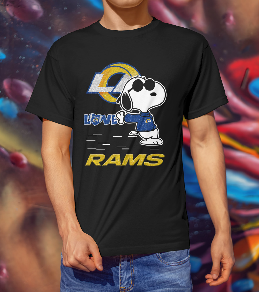 Snoopy Love Los Angeles Rams Football Fan Graphics T-Shirt