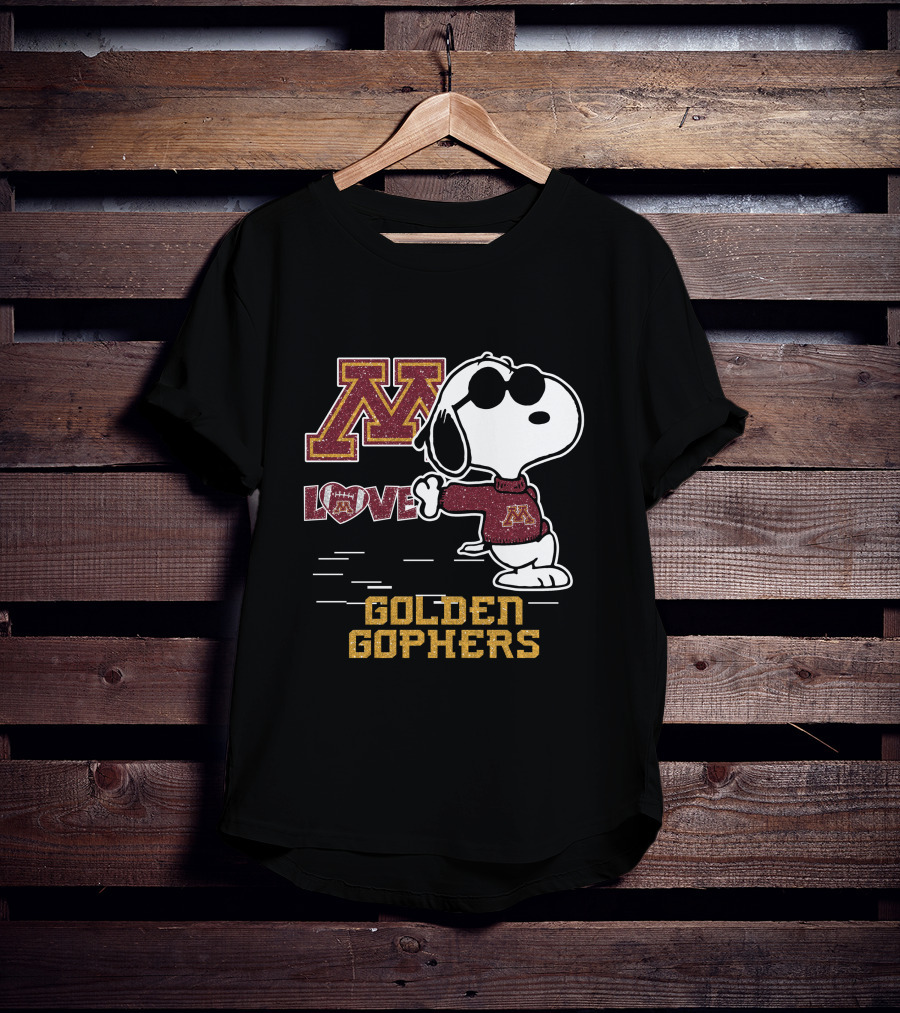 Snoopy Love University Of Minnesota Golden Gophers Football T-Shirt