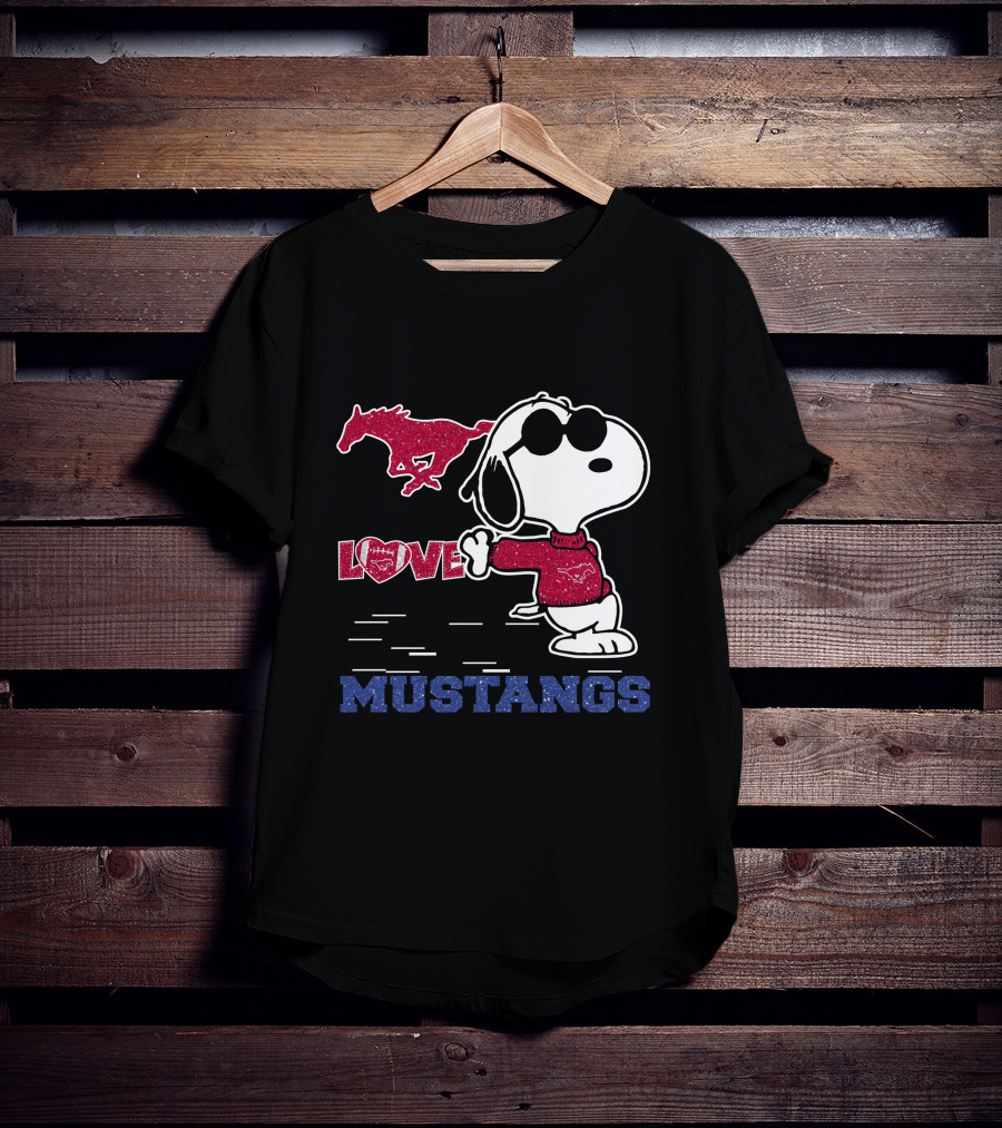 Snoopy Love SMU Mustangs Football Peanuts T-Shirt
