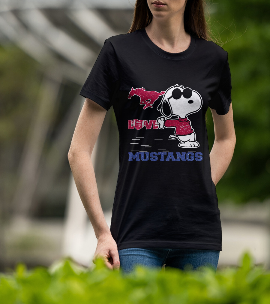Snoopy Love SMU Mustangs Football Peanuts T-Shirt