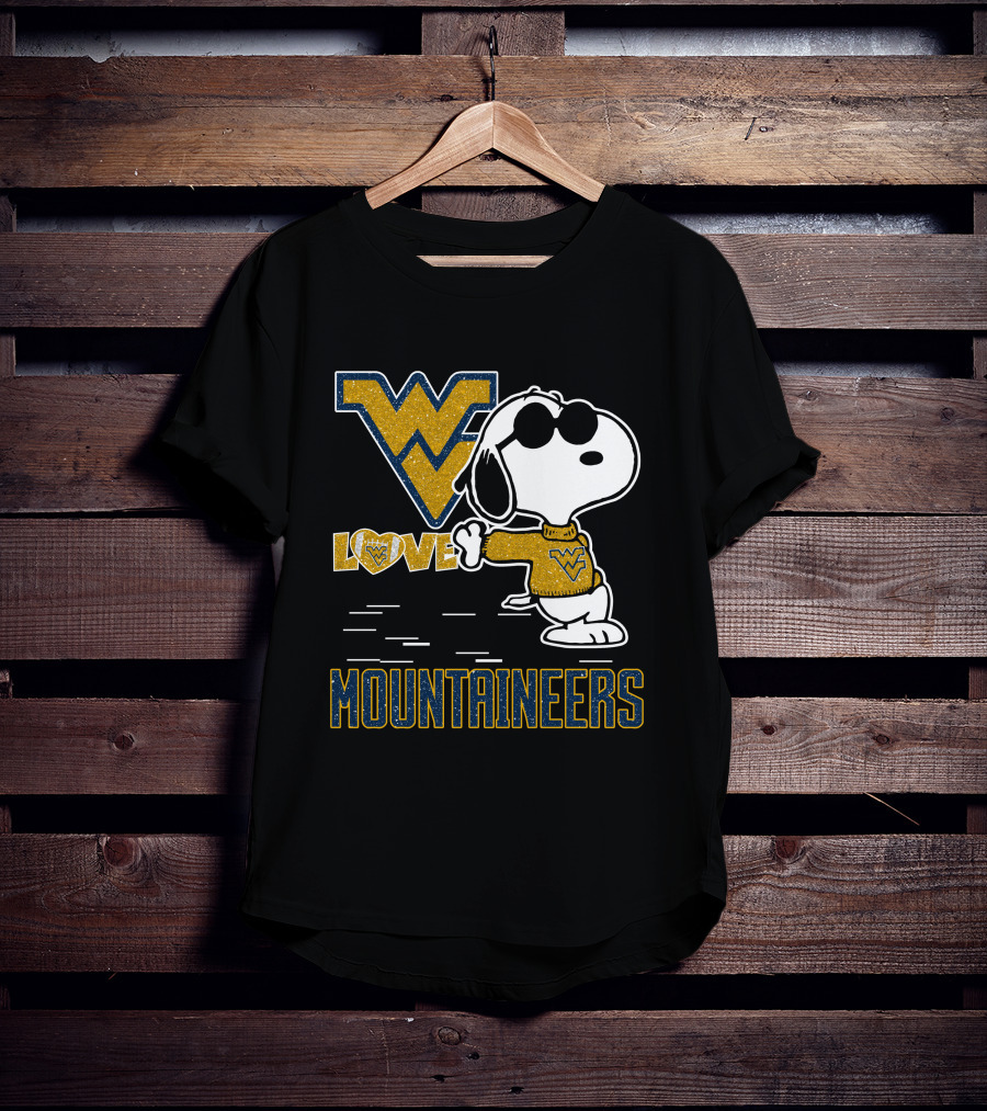 Snoopy Love West Virginia Mountaineers T-Shirt