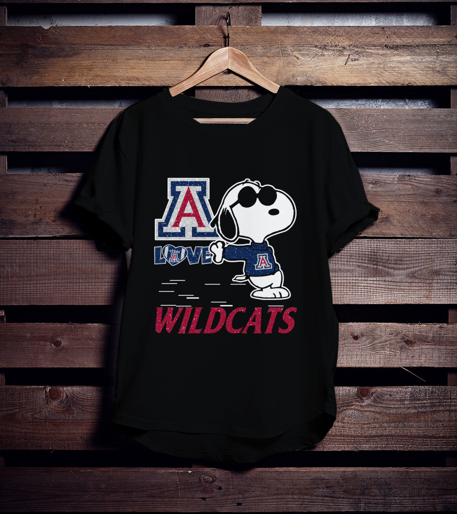 Snoopy Love Arizona Wildcats T-Shirt