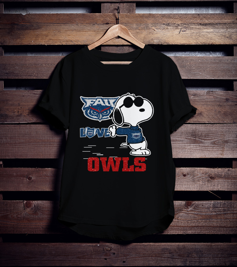 Snoopy Love FAU Owls Football T-Shirt