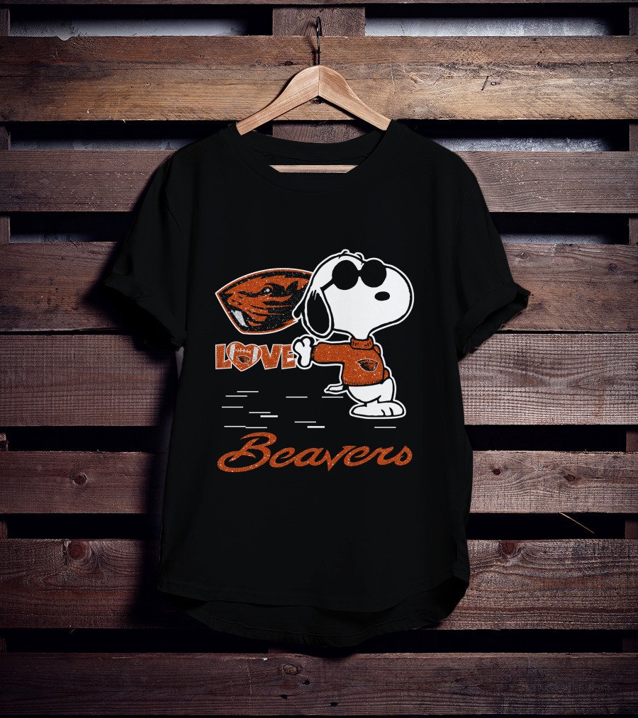 Snoopy Love Oregon State Beavers T-Shirt